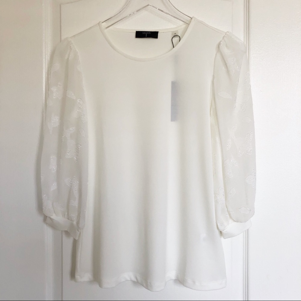 NWT TAHARI Light Cream Lace Sleeves Top Size XS
